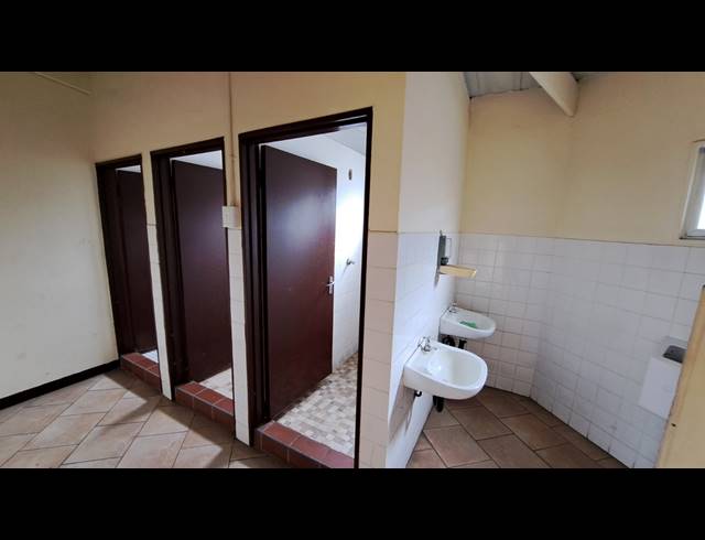 51M² WORKSHOP TO LET IN RICHARDS BAY CENTRAL